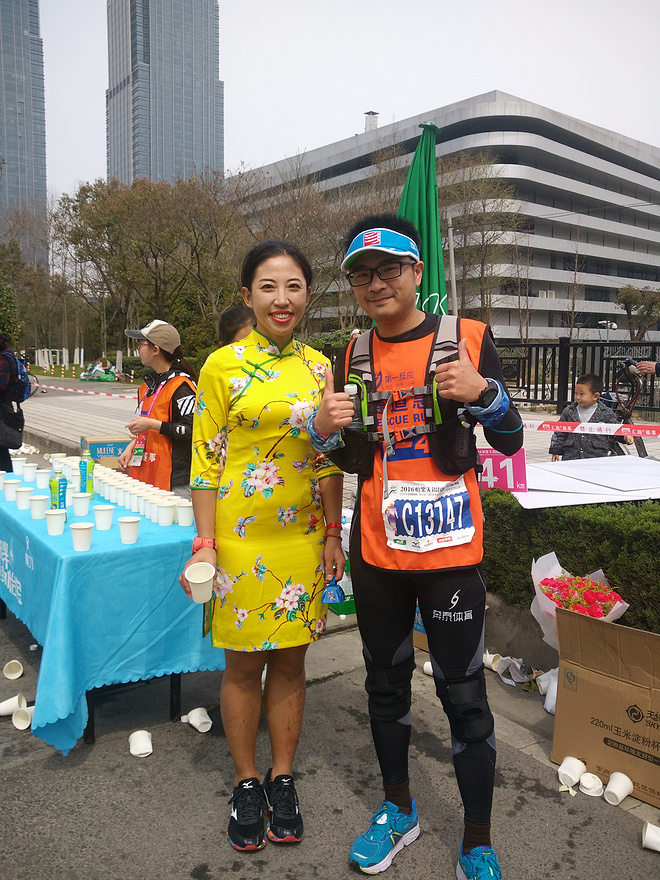 十里櫻花不及你的美, 跑在春天的太湖畔--无锡马拉松急救兔随记