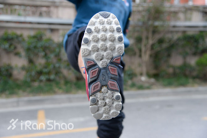 评测 | Skechers 斯凯奇 Go Run 4 鞋面与鞋底不可兼得