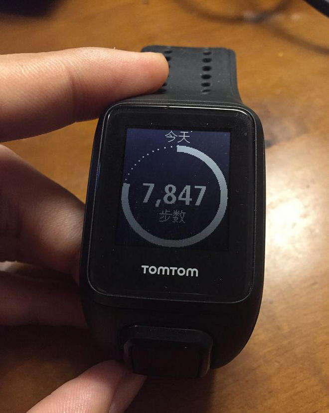 TOMTOM SPARK CARDIO+ MUSIC GPS测评体验