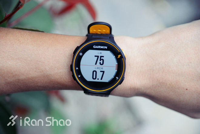 手表 | Garmin Forerunner 235 表里表外