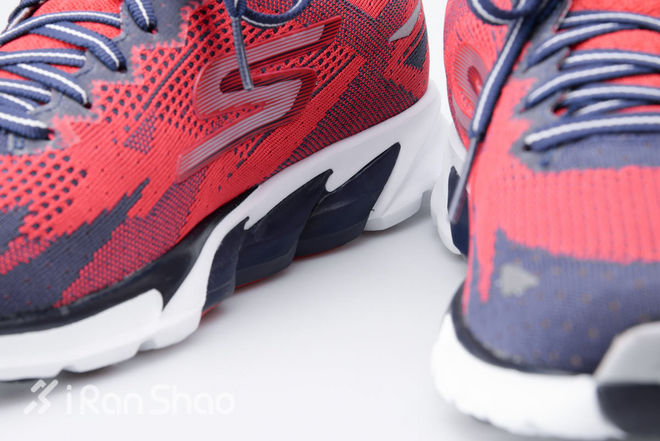 开箱 | Skechers Go Run 4， 用轻盈助力你的速度