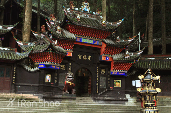 2016年第二届成都双遗马拉松参赛指南