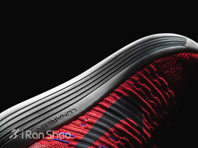 现场 | NIKE LUNAREPIC FLYKNIT发布，钩子粉们准备好剁手了么？