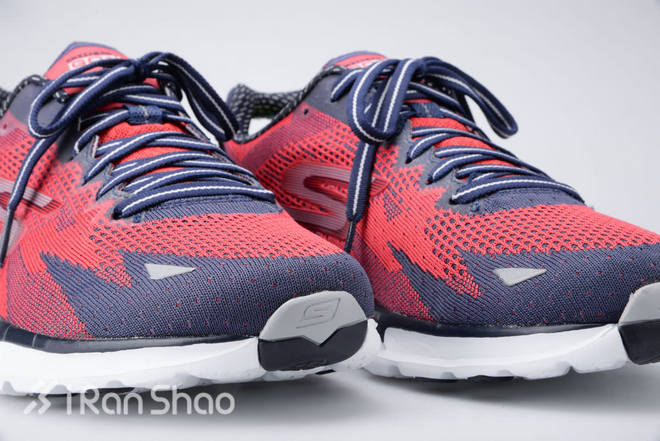 开箱 | Skechers Go Run 4， 用轻盈助力你的速度