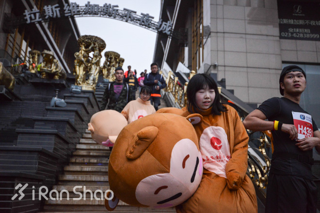 看图说话：镜头下的2016重庆国际马拉松