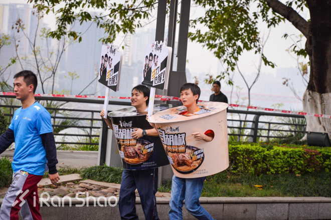 看图说话：镜头下的2016重庆国际马拉松