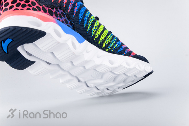 开箱 | 安踏呼吸网跑鞋 清风徐来亦未来