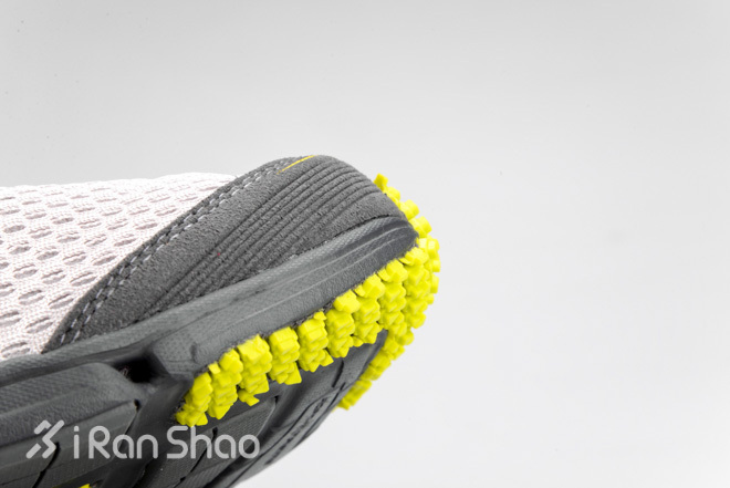 开箱 | Inov-8 Road-X-Treme 220 马拉松竞速新选择