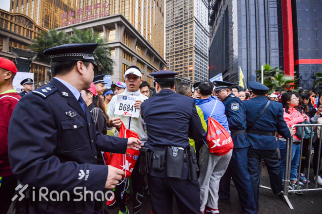 看图说话：镜头下的2016重庆国际马拉松