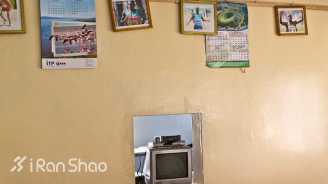 简陋到令人震惊！肯尼亚马拉松明星训练营探秘