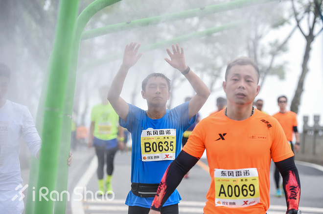 大武汉 | 是时候告诉你们昨天汉马的一些真相了