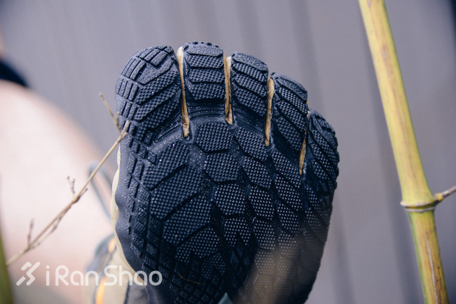 评测 | Vibram Trek Ascent Insulated 暖冬冷春户外五指新尝试