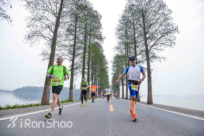 大武汉 | 是时候告诉你们昨天汉马的一些真相了