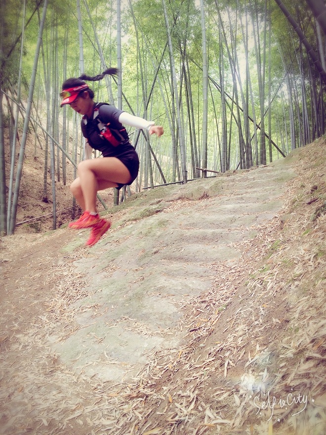 最美人间四月天——遇见LA SPROTIVA  HELIOS 2