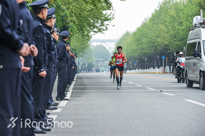大武汉 | 是时候告诉你们昨天汉马的一些真相了