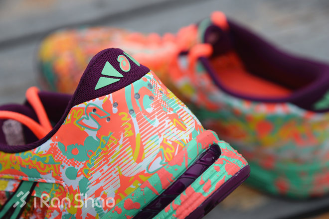 Asics Noosa Tri 11跑鞋