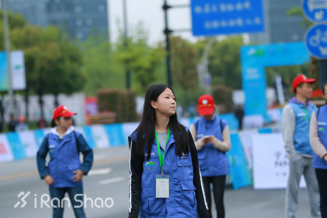 山绕湖，湖映山，一场跑完却意犹未尽的九马