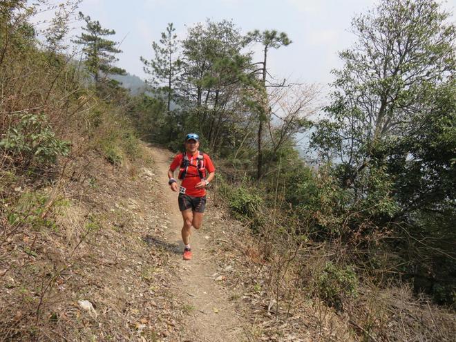 身体和灵魂，总有一个要在路上——2016北山之巅（金华山）越野挑战赛复仇记