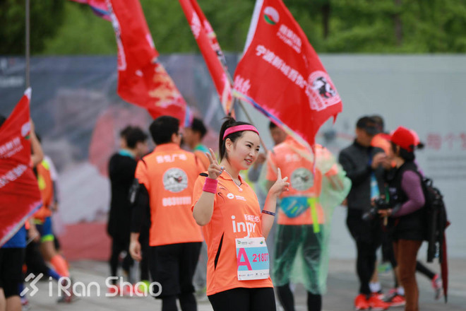 山绕湖，湖映山，一场跑完却意犹未尽的九马