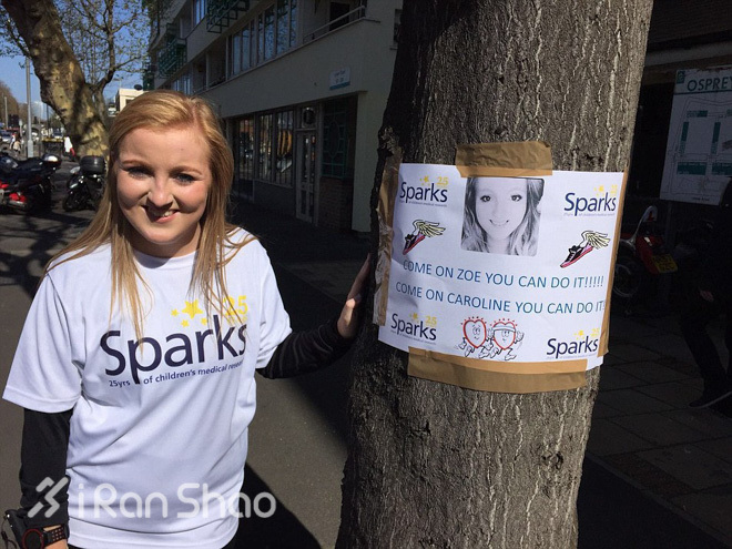 漫跑英伦 |  疼痛阻挡不了冠军 图说伦敦马拉松