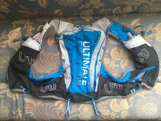 换了个马甲就真的不认识你了——Ultimate Direction AK3.0开箱测评