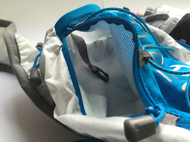 换了个马甲就真的不认识你了——Ultimate Direction AK3.0开箱测评