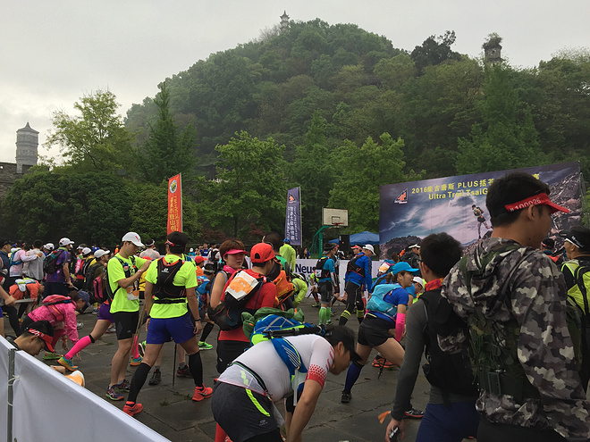 长城，云海，峭壁和大腿——柴古唐斯Plus 30K体验