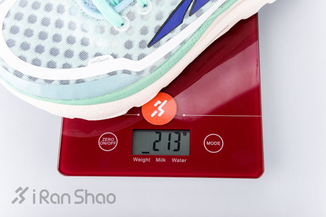 开箱：胖头娃娃Altra Paradigm 1.5  是否引领缓震系跑鞋新风潮？