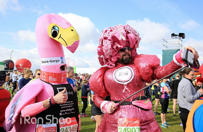 漫跑英伦 |  疼痛阻挡不了冠军 图说伦敦马拉松