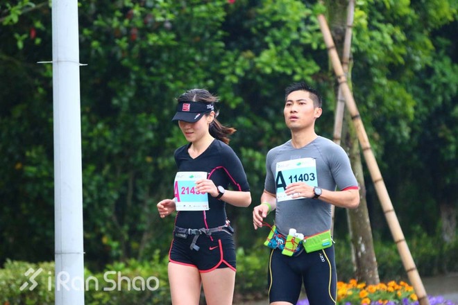 山绕湖，湖映山，一场跑完却意犹未尽的九马