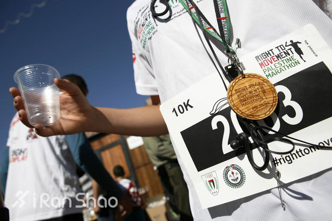 马拉松城纪 | 两场奔跑在战争与和平间的马拉松