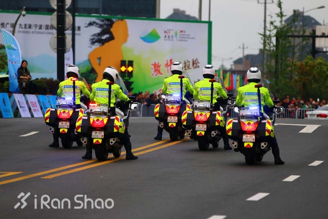 山绕湖，湖映山，一场跑完却意犹未尽的九马