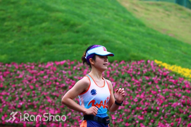 山绕湖，湖映山，一场跑完却意犹未尽的九马