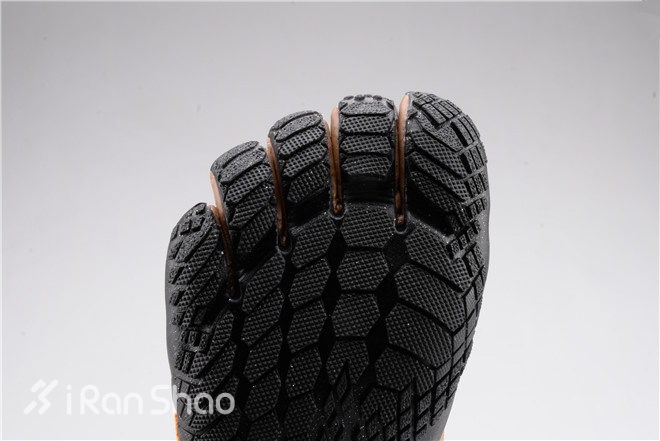 评测 | Vibram Trek Ascent Insulated 暖冬冷春户外五指新尝试