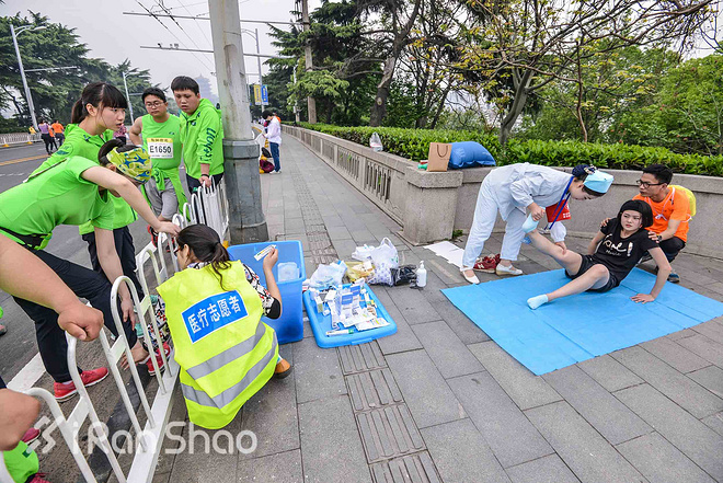 大武汉 | 是时候告诉你们昨天汉马的一些真相了