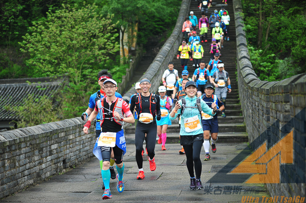 长城，云海，峭壁和大腿——柴古唐斯Plus 30K体验