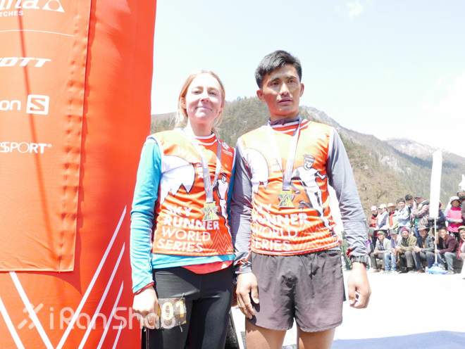 现场 | 亚丁，三座神山与一群奔跑的人