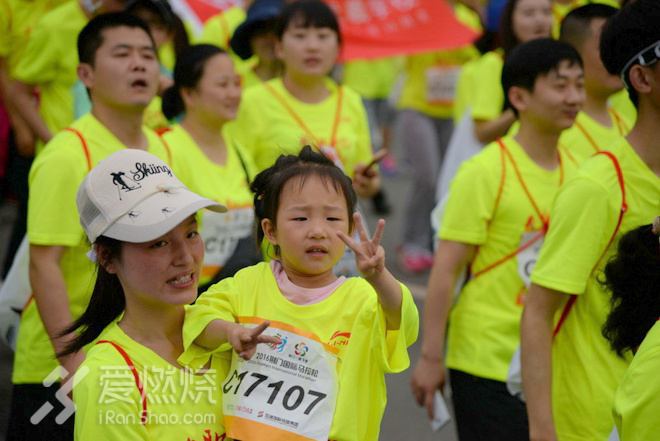 你的微笑最动人 2016荆门国际马拉松