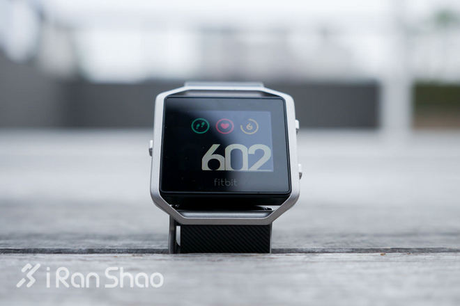 开箱 | Fitbit Blaze 就做不一样的智能运动手表