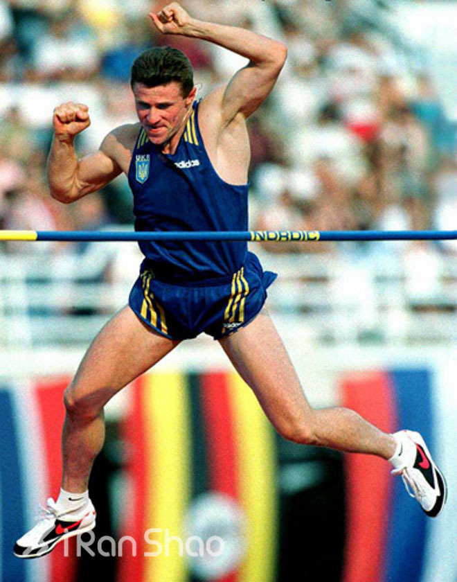 人物 | 克服引力 撑向蓝天：撑杆跳与雷诺·拉维莱涅 （上）