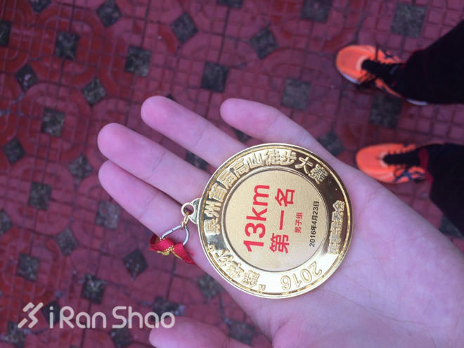 人物 | 4周4全马 三进2:40：中国赏金跑者刘路峰