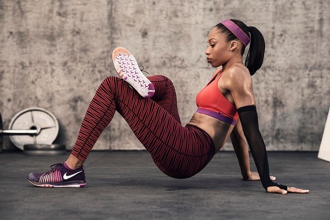 罗袜生尘 让脚掌在大地上划出轻柔华尔兹——NIKE Free Transform Flyknit训练鞋测评