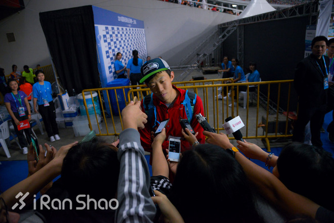 人物 | 张国伟：跳高之神心中留  逗逼少年无敌手