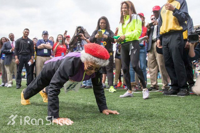 不怕路长 只怕心老 那些让人膜拜的高龄跑者
