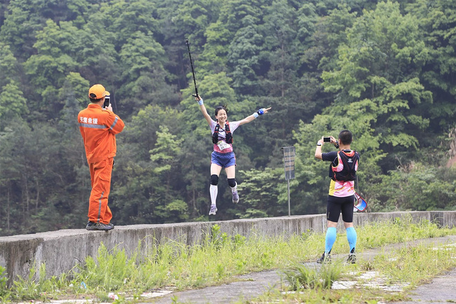 《不言比赛只言欢喜》-温岭斗米尖30km越野赛后小记~by晴天