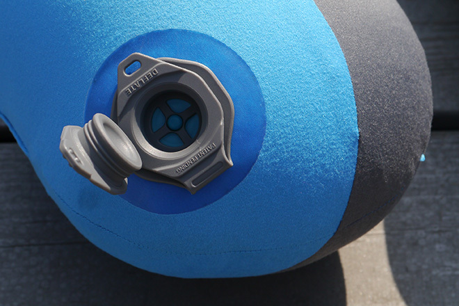 SeaToSummit 高级旅行者充气颈枕