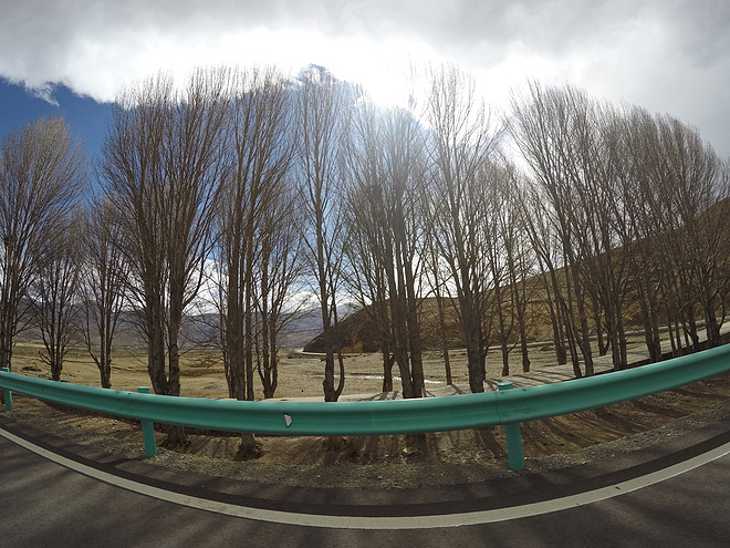 天空之外，亚丁觐山