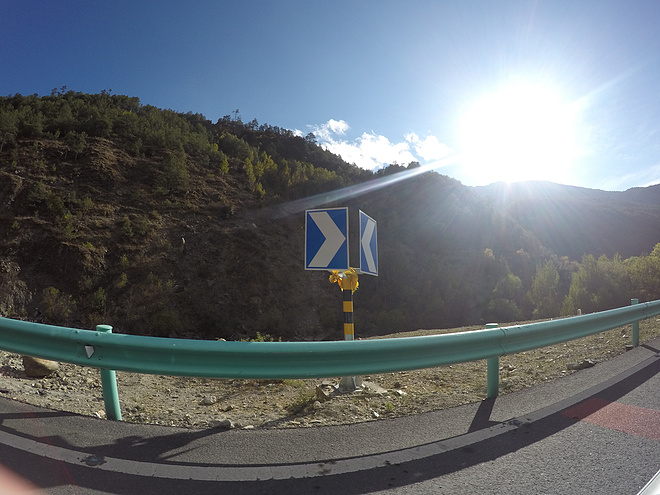 天空之外，亚丁觐山