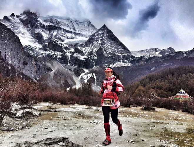 天空之外，亚丁觐山