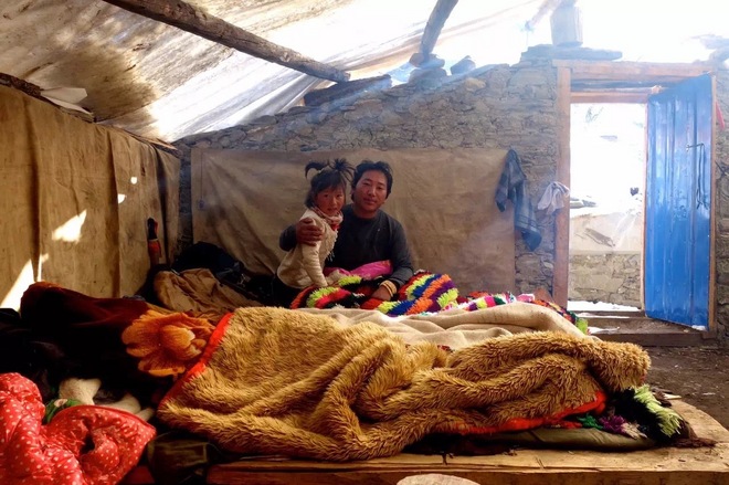 天空之外，亚丁觐山